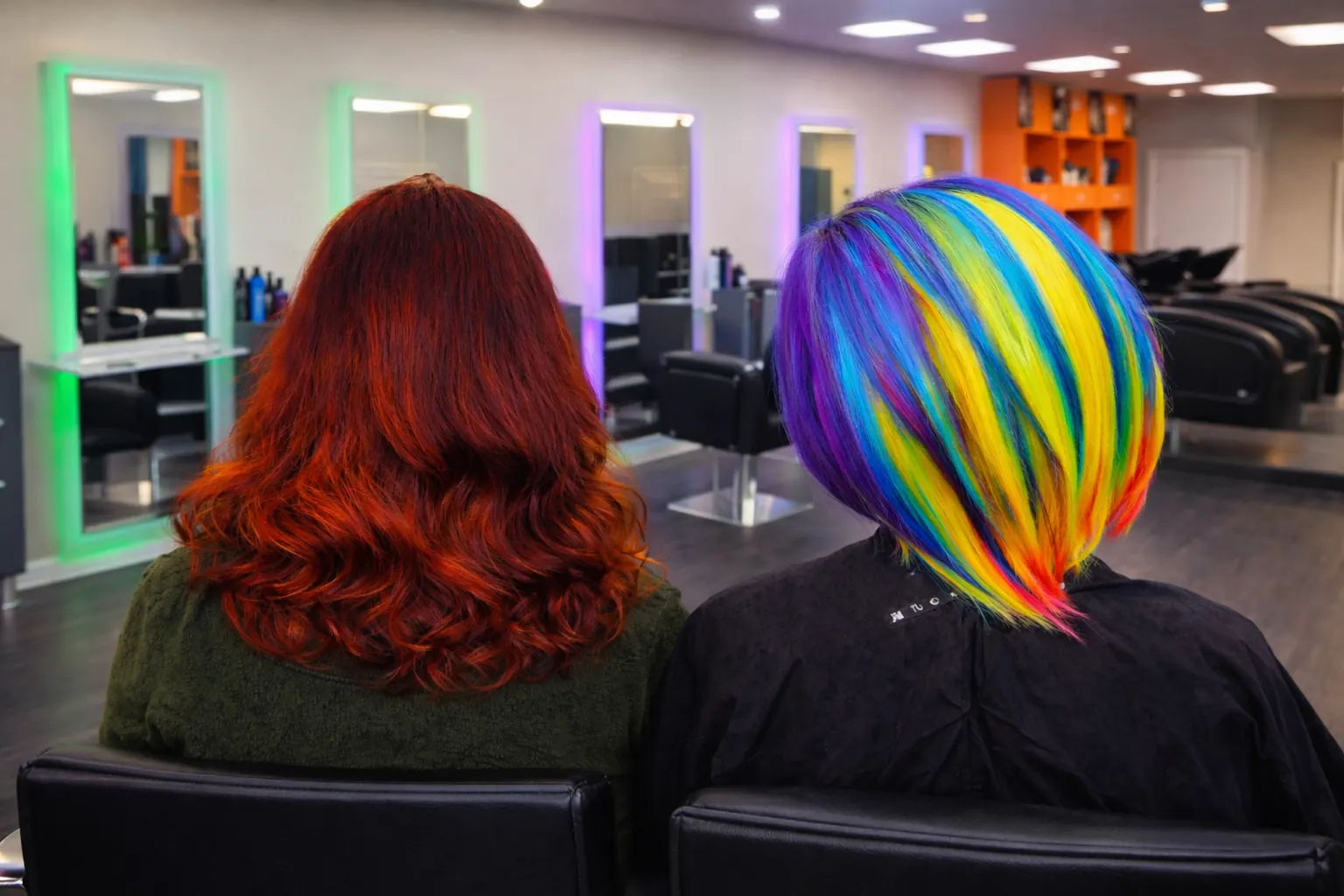 colour-highlights-salon-bg